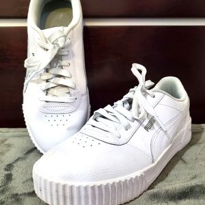 Women's Puma Sneakers